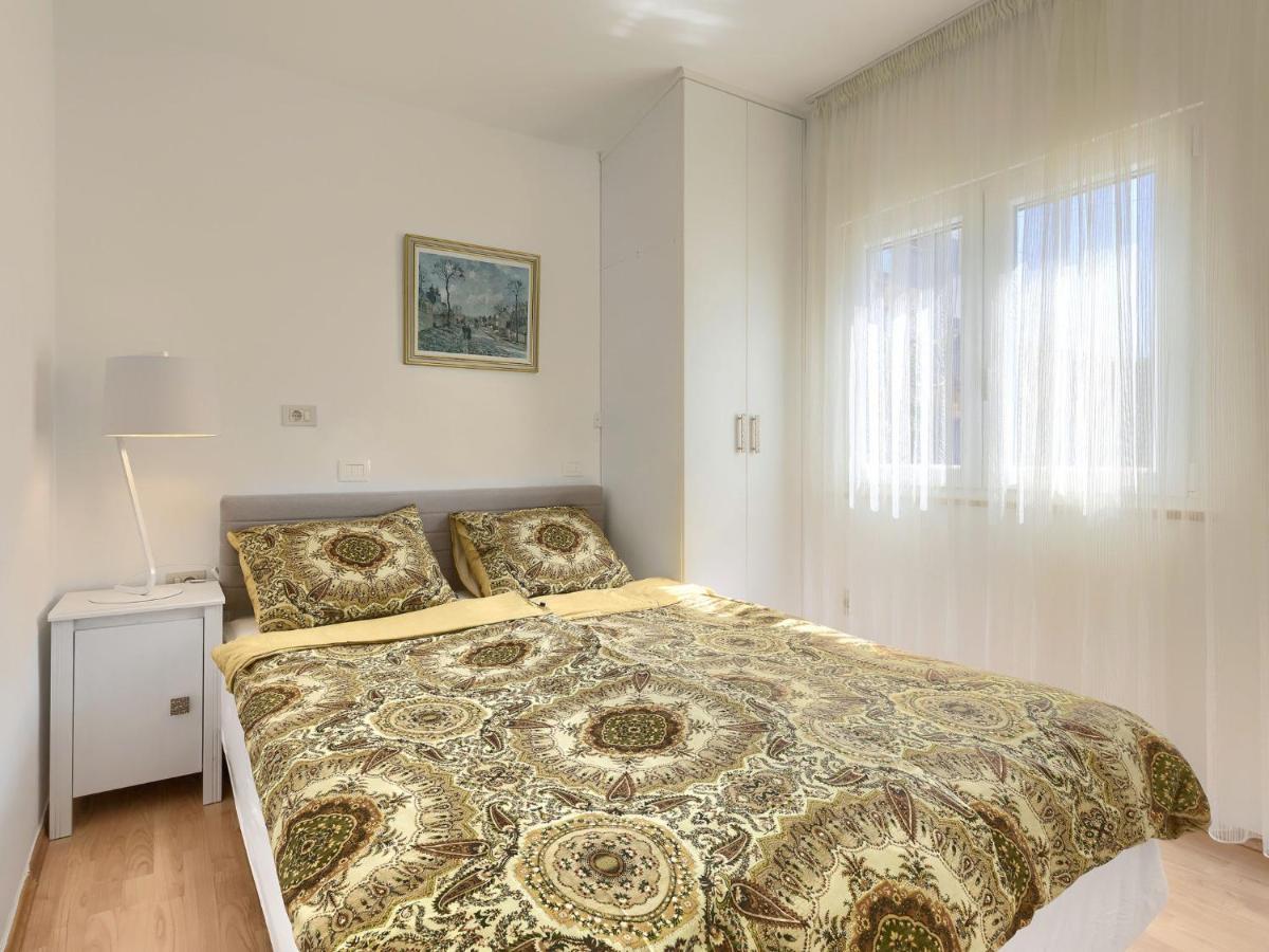 Holiday Home Punta By Interhome Umag Luaran gambar